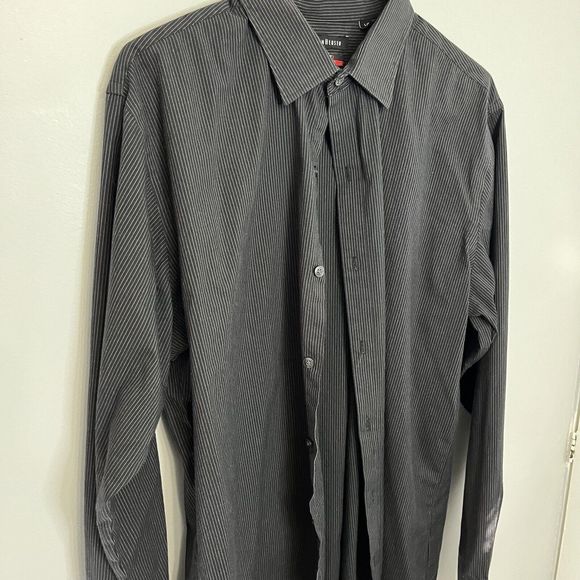 Van Heusen Dress Shirt Men's Size 16-16.5 Large Flex Slim Fit Black Striped VGC - Picture 2 of 8
